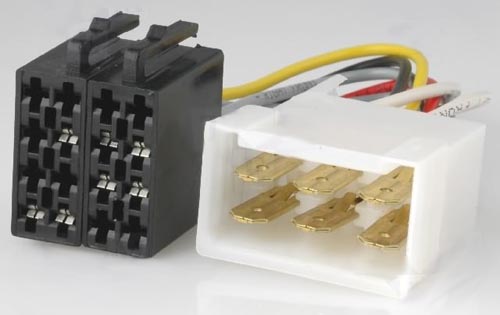 Adaptador para autor�dio ISO f�mea -� CINQUECENTO