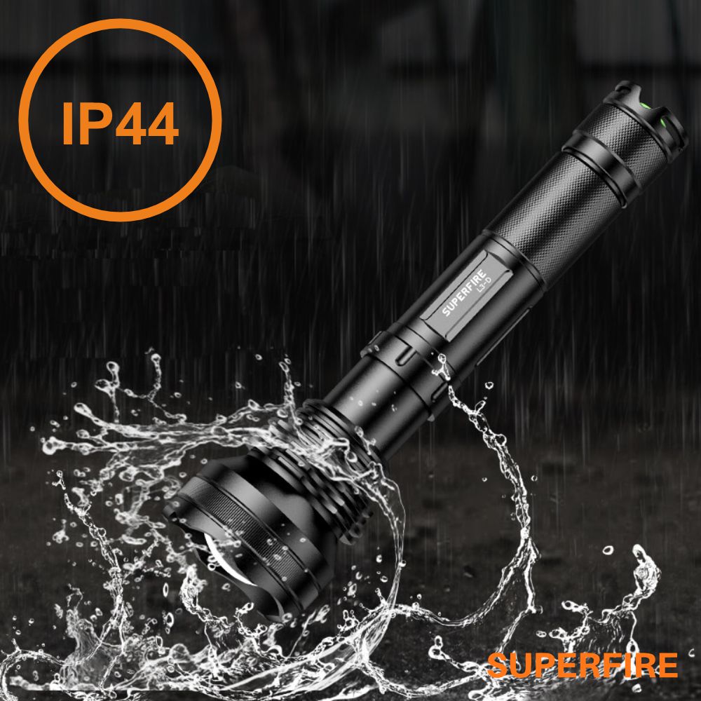 LANTERNA 36W 2700LM IP44 ZOOM SUPERFIRE (imagem para) LANTERNA 36W 2700LM IP44 ZOOM SUPERFIRE