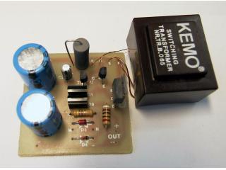(imagem para) B065 Kit Voltage transformer input: 6...12V=, output: 12...30V=,